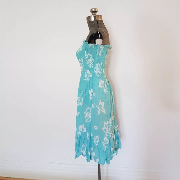 Summer dress - Picture 3 of 5